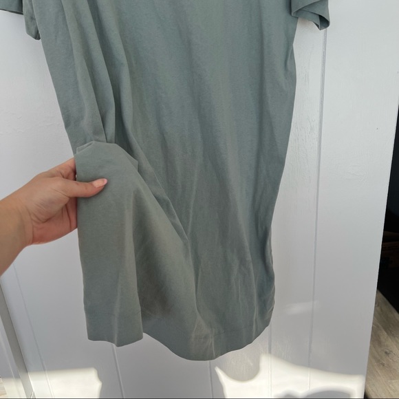 ⚡️SOLD⚡️ H&M oversized turquoise t shirt dress - Picture 2 of 12